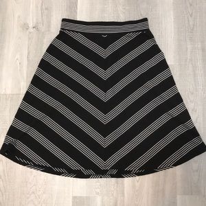 Joe B Black and White Skirt